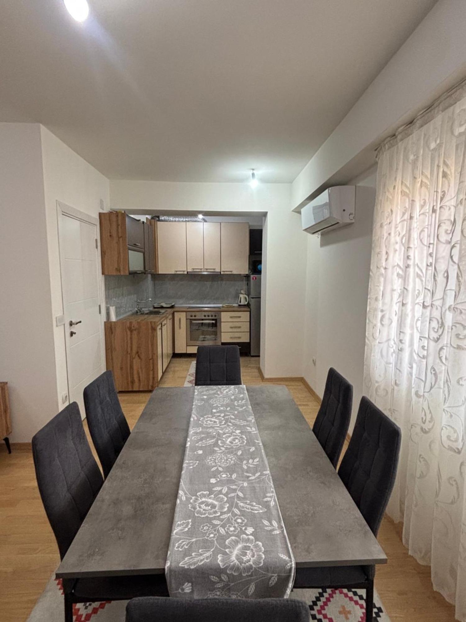 Aria Residence & Ѕра, Apartment 1-43, Level 8 Бітола Екстер'єр фото